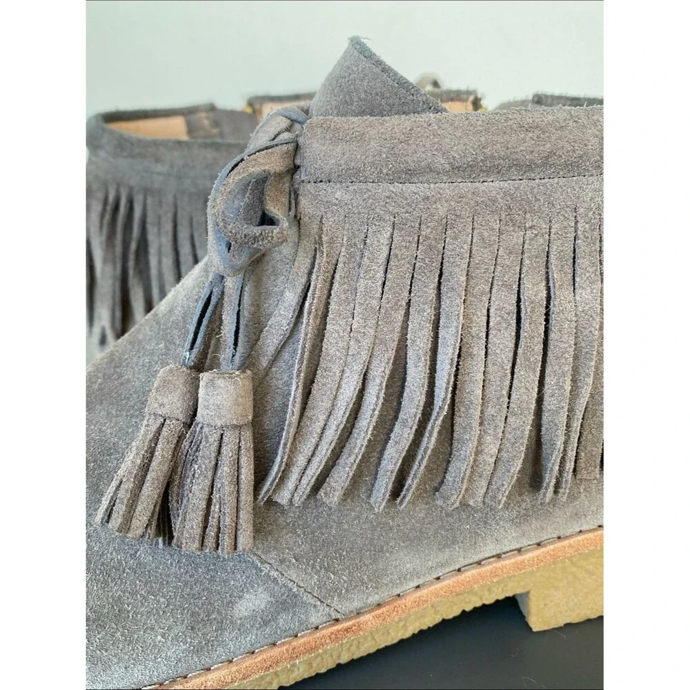 Kate Spade New York Bitsy Taupe Suede Fringe Boots Sz 10 Boho Cottage Western